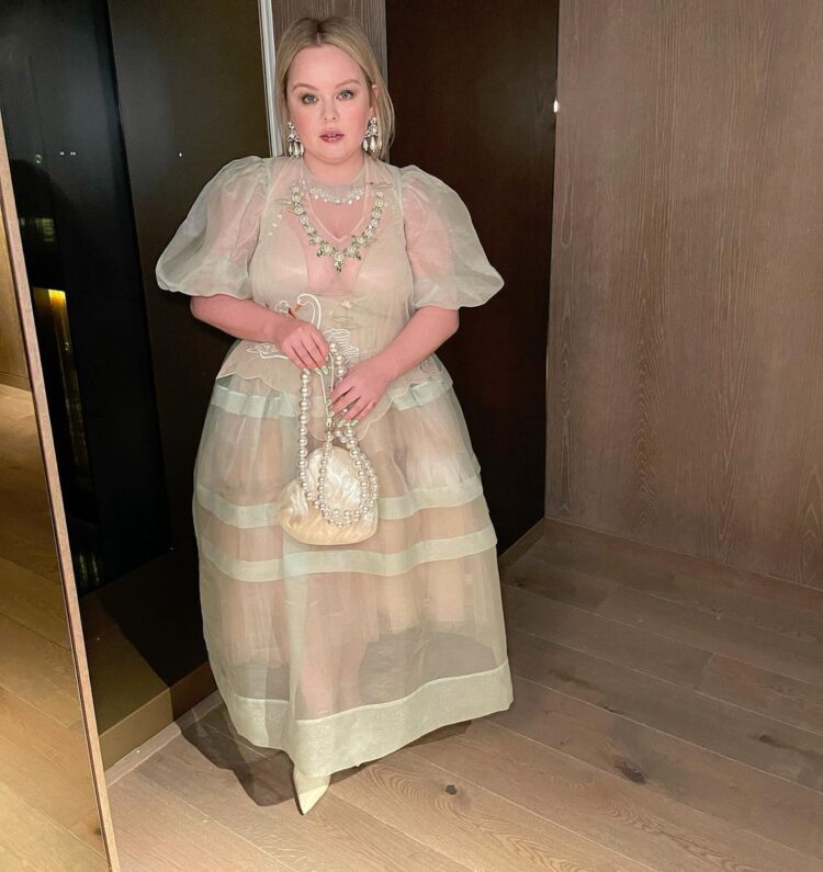 nicola graham feet 6