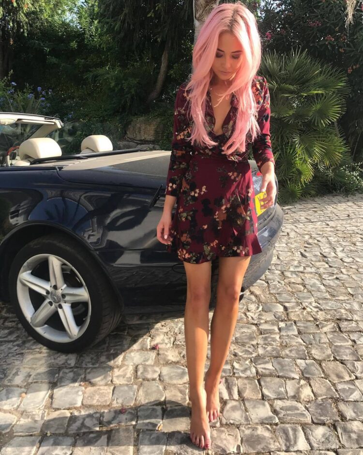 nicola hughes feet 4