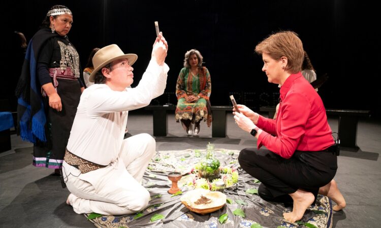 nicola sturgeon feet 1