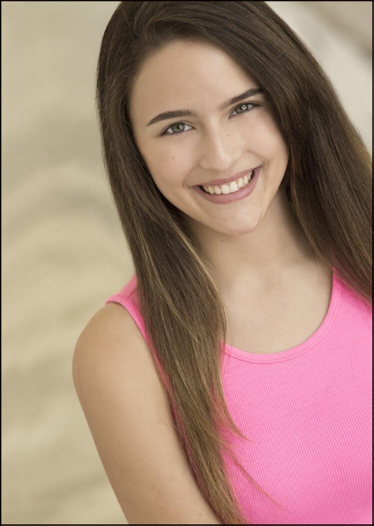 nicole apollonio feet 6