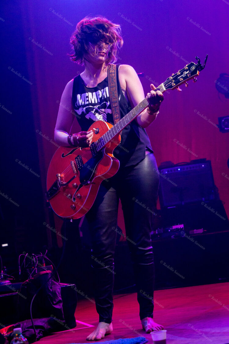 nicole atkins feet 3