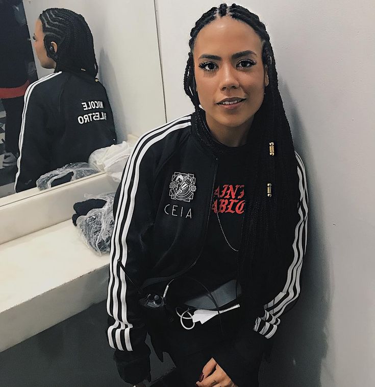 nicole balestro pinto feet 4