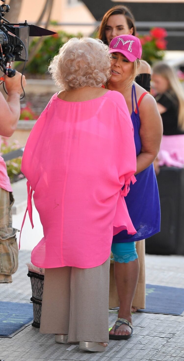 nicole barber lane feet 5 scaled