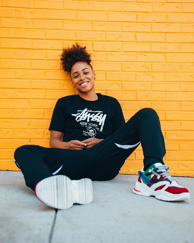 nicole bloomgarden feet 1