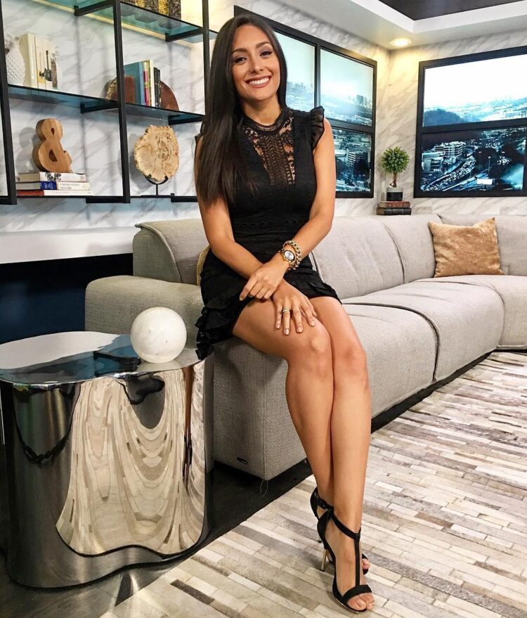 nicole chacon feet 5