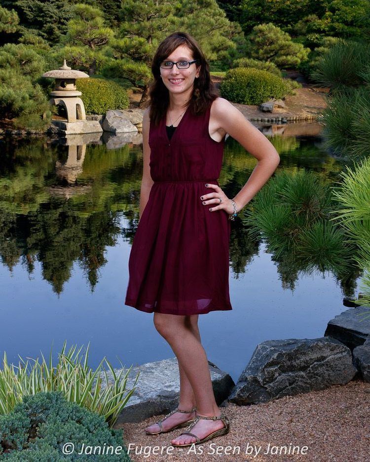 nicole fugere feet 3