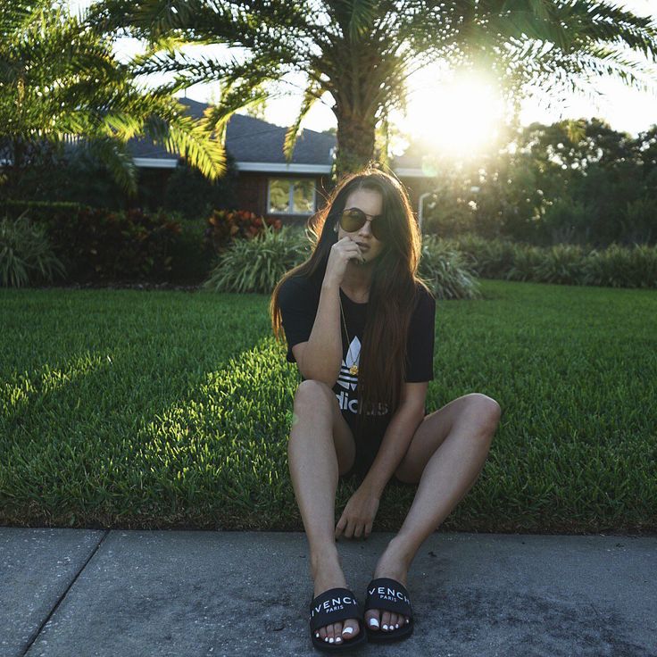 nicole guerriero feet 3