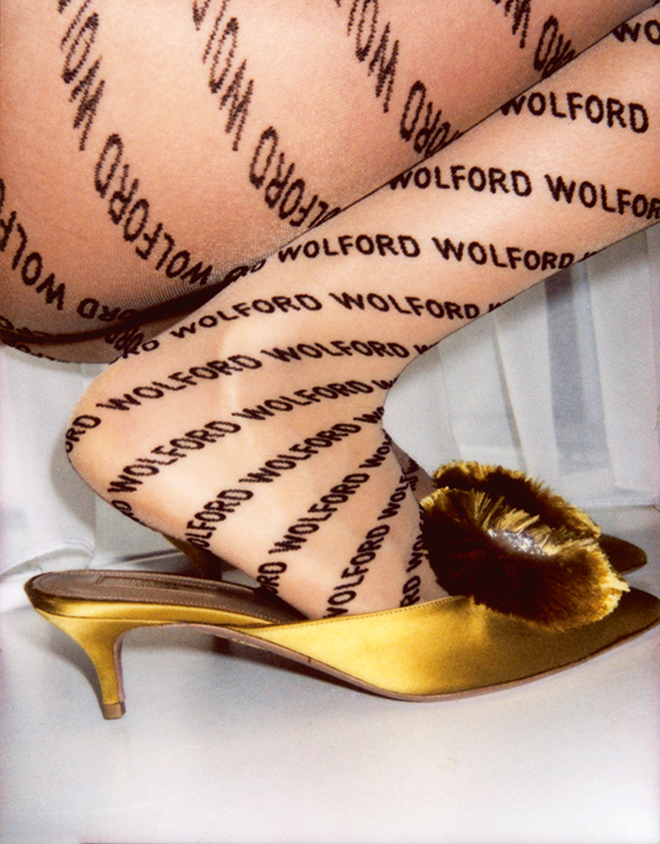 nicole huisman feet 6