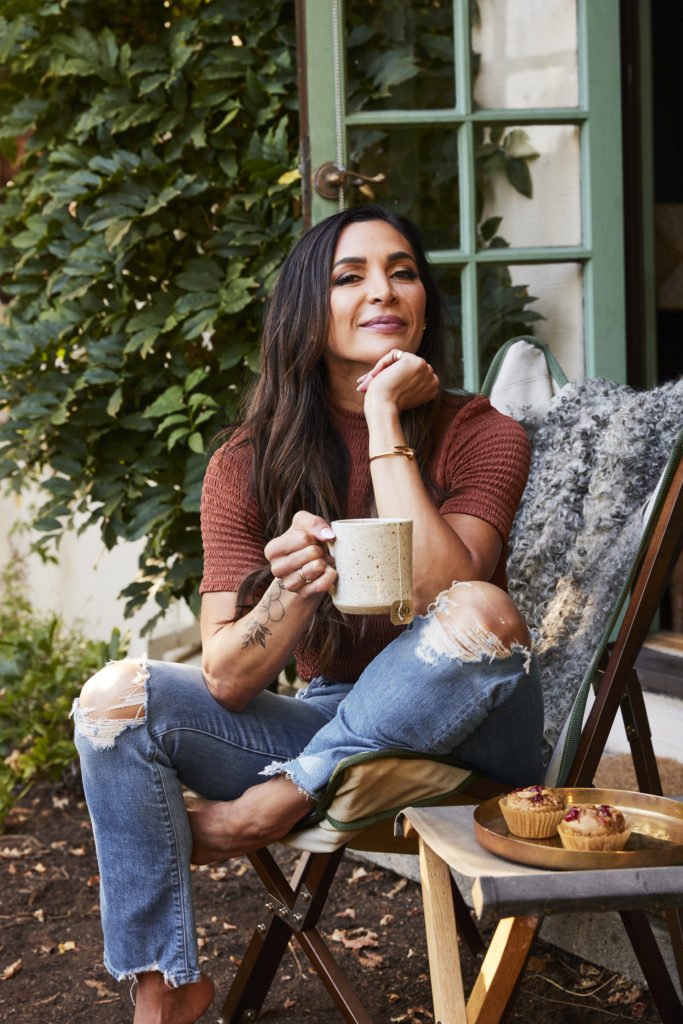 nicole keshishian modic feet