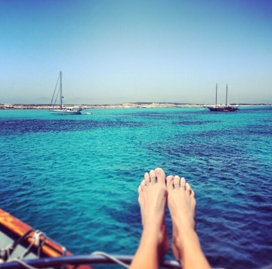 nicole minetti feet 5