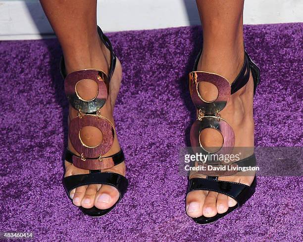 nicole mitchell feet 4