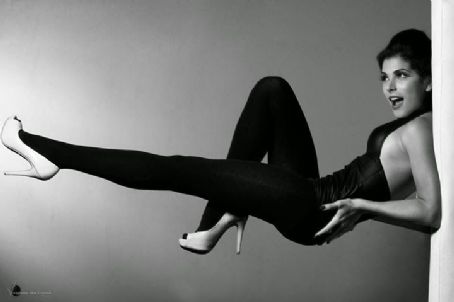 nicole moreira feet 6