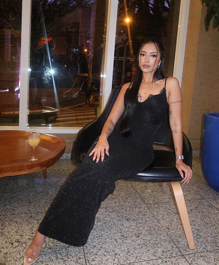 nicole prazeres feet 4