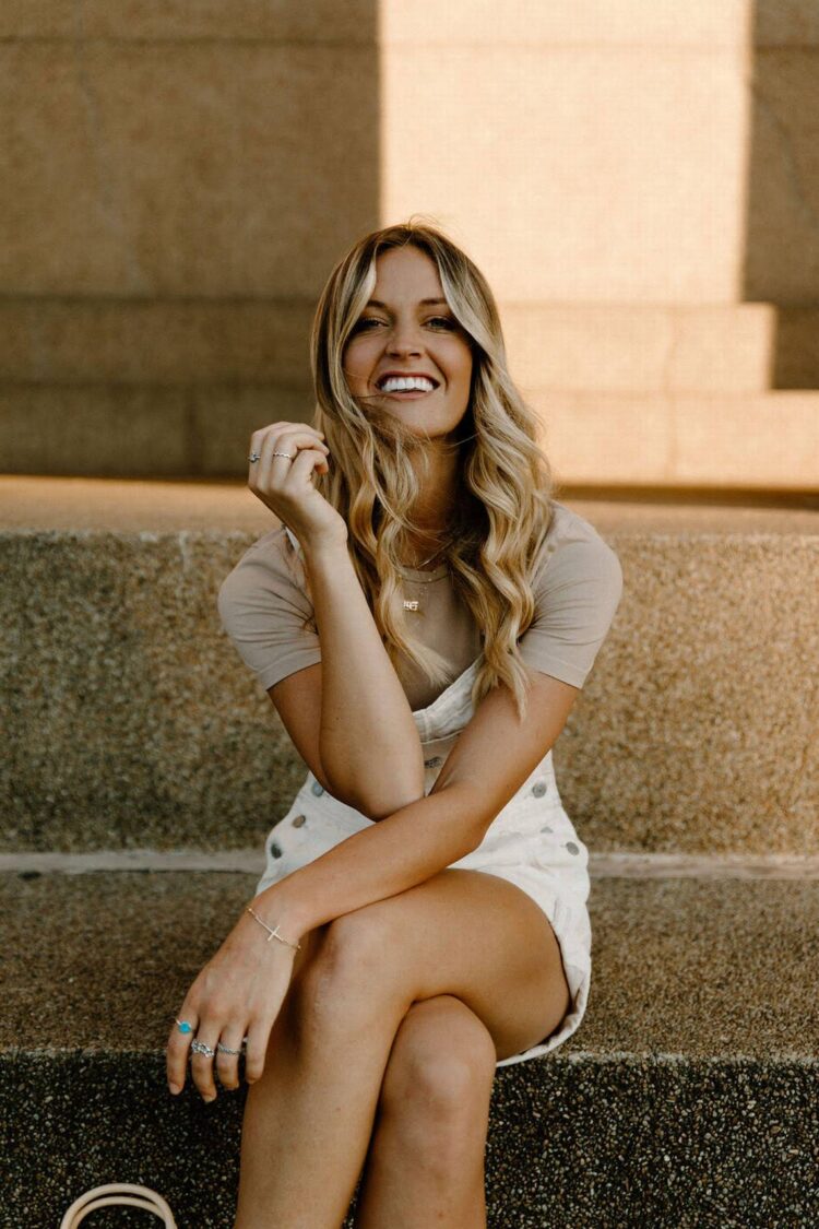 nicole renard feet 6