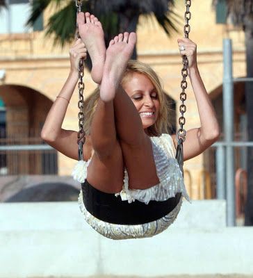 nicole richie feet 3