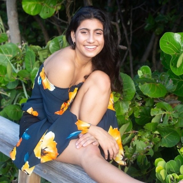 nicole rodriguez feet 6