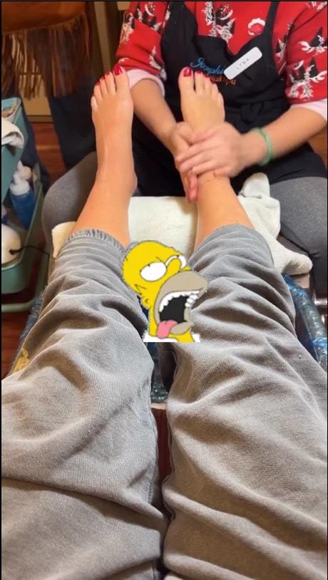 nicole williams english feet 4