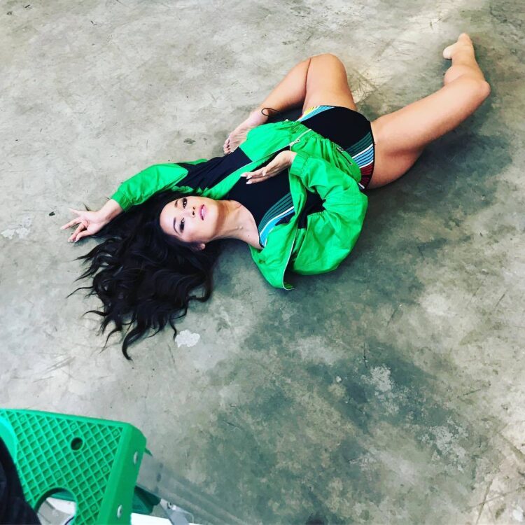 nicole winhoffer feet 5