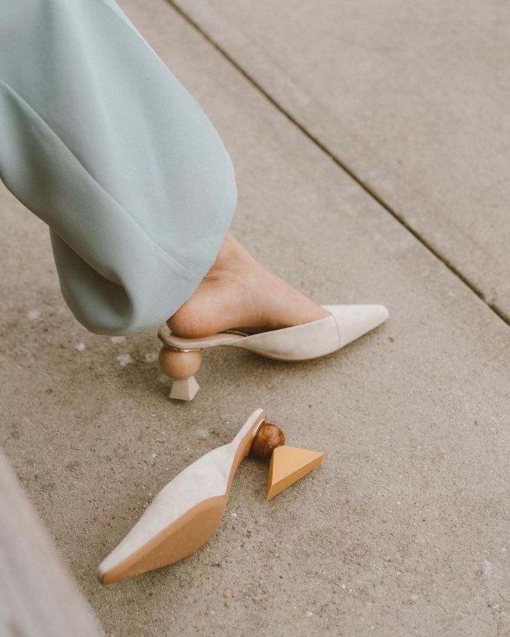 nicoletta reggio feet 4