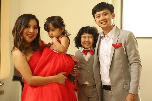 nicolette ann mendoza catalan feet 3