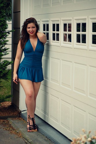 nicolette noir feet 1