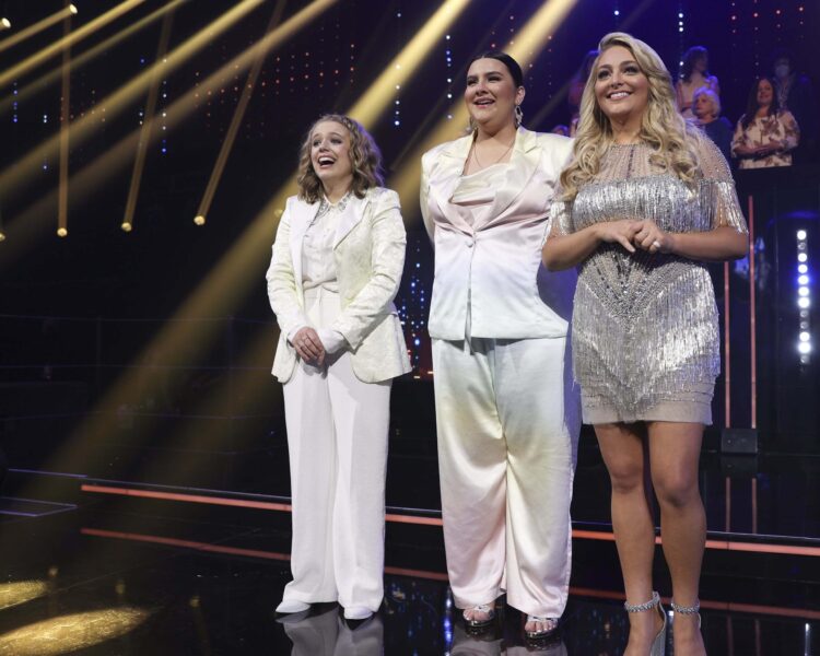 nicolina bozzo feet 2 scaled