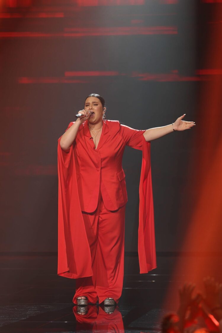 nicolina bozzo feet 5 scaled