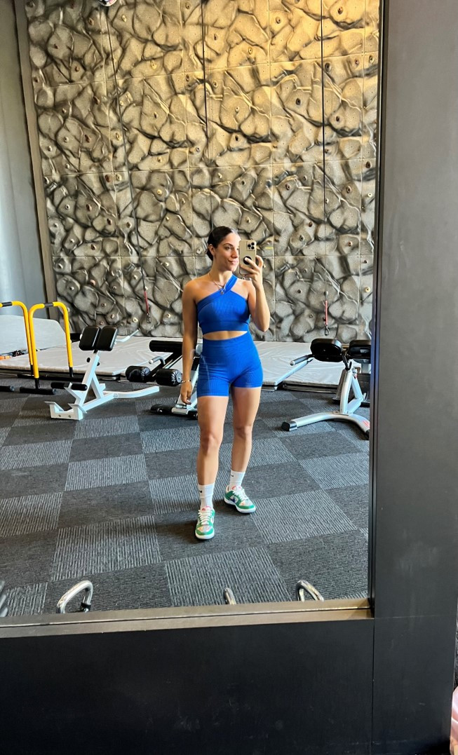 nicolle figueroa feet 4