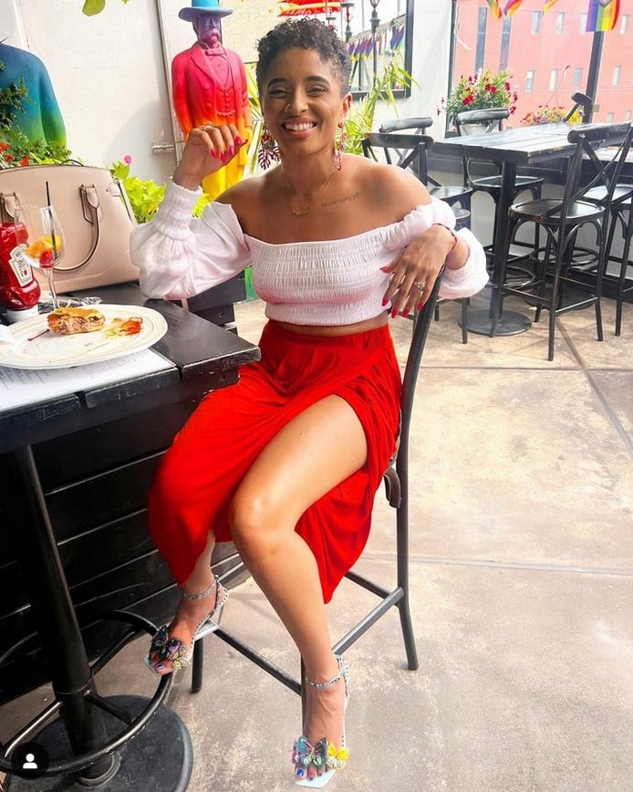 nicque marina feet 1