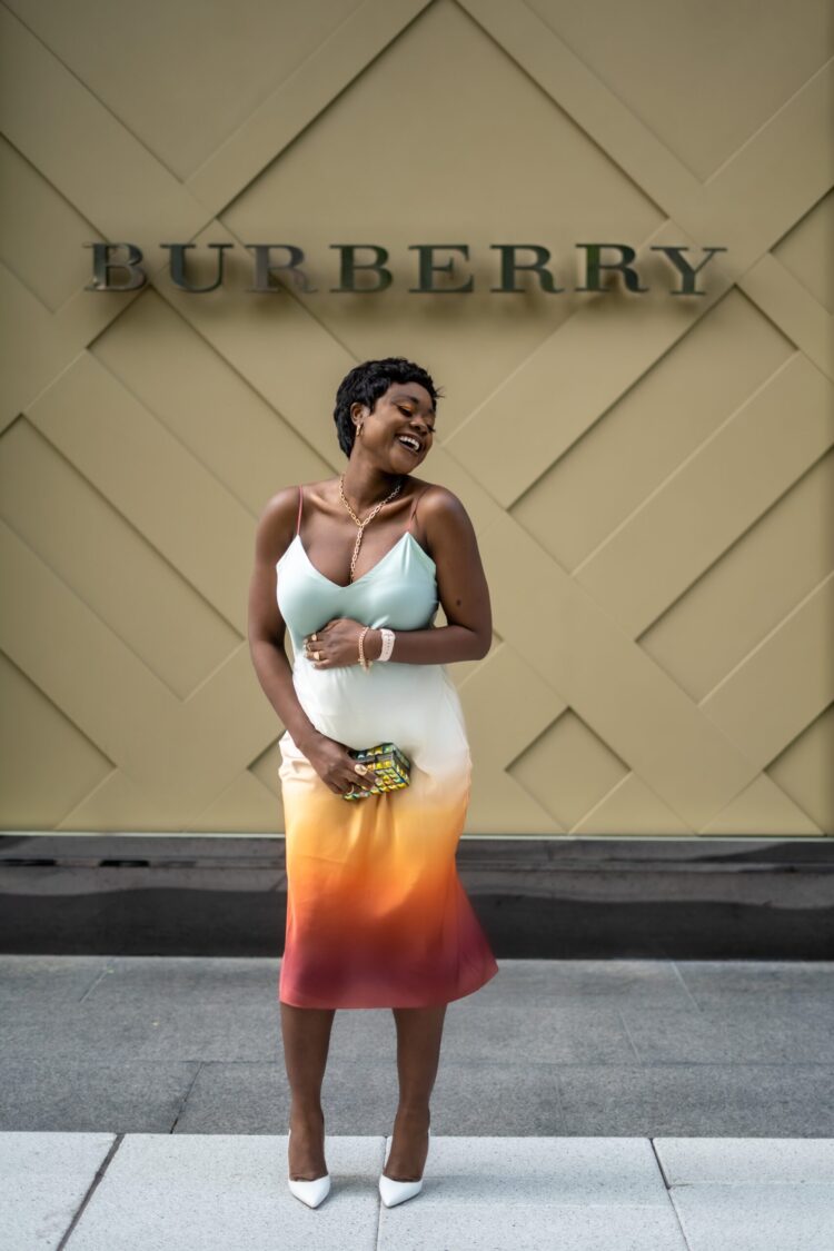 nifesimi oluwole feet 6