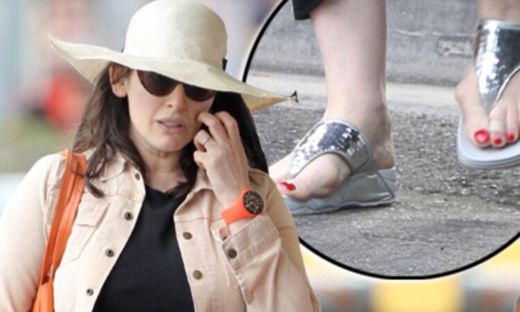 nigella lawson feet