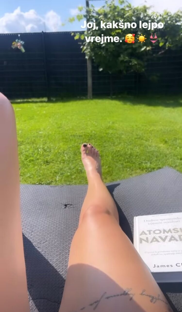 nika zorjan feet 3