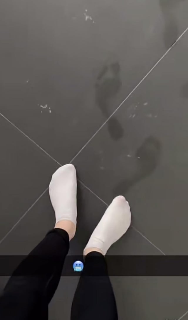 nikee sacha feet 1
