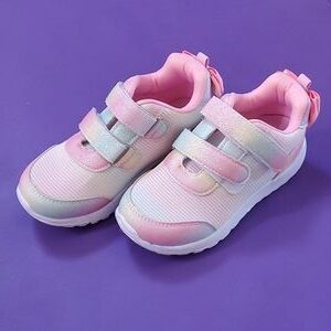 nikgeezy feet 3 rotated