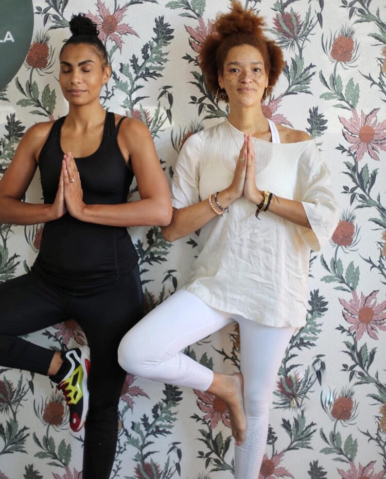 nikia phoenix feet 2