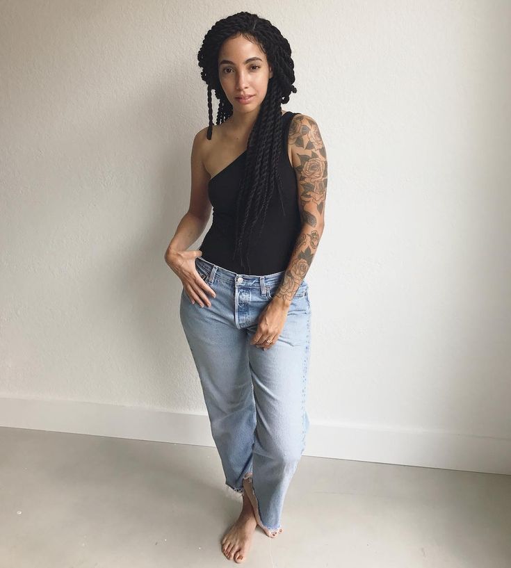 nikisha riley feet 2