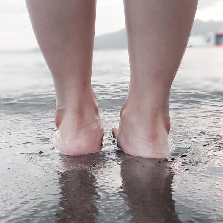 nikki bagaporo feet 4