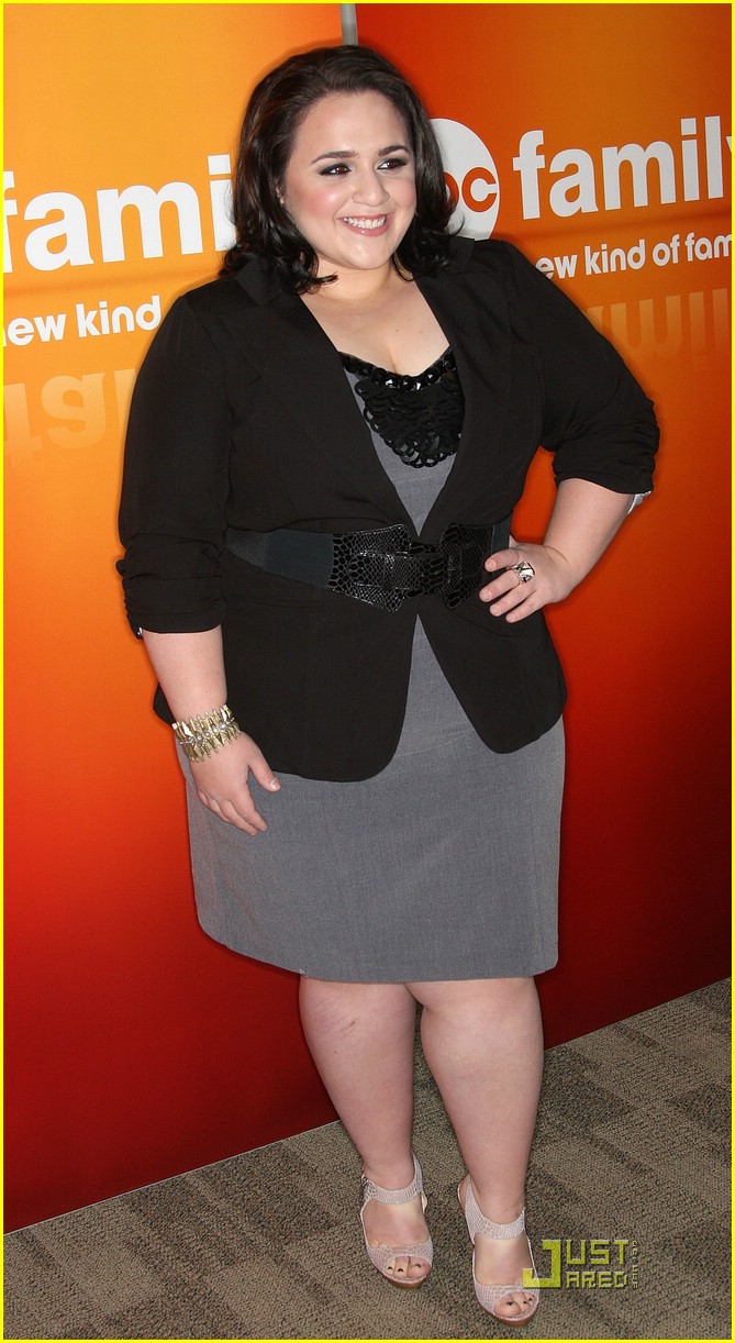 nikki blonsky feet 3
