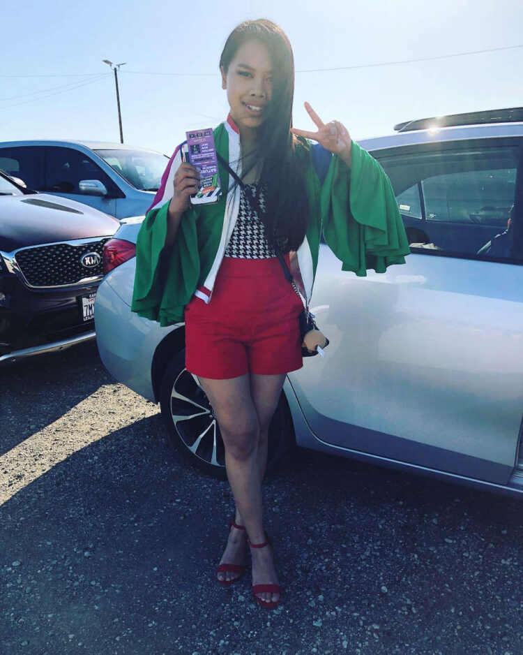 nikki castillo feet 6