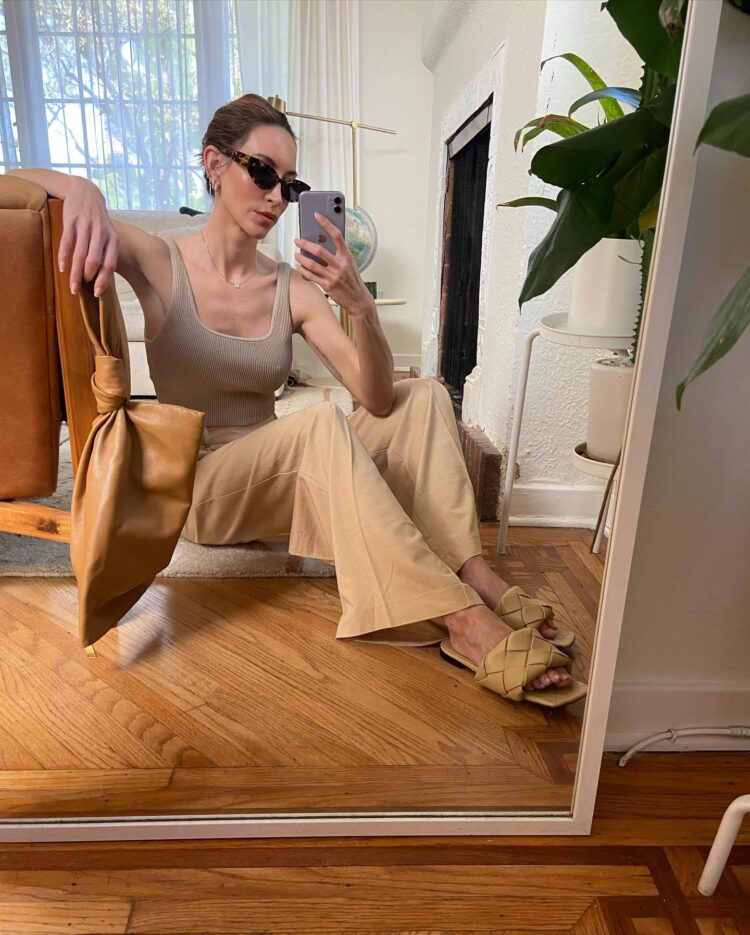 nikki deroest feet 3