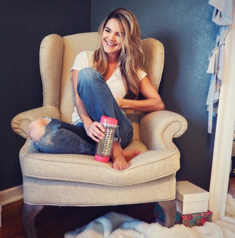 nikki ferrell feet 3