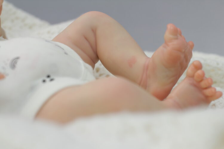 nikki holland feet 5