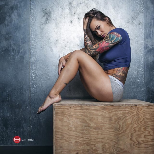 nikki leonard feet 1