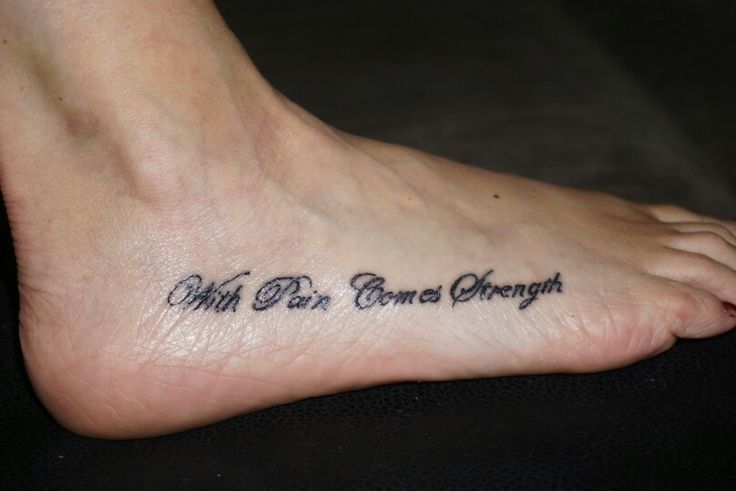 nikki neisler feet 4