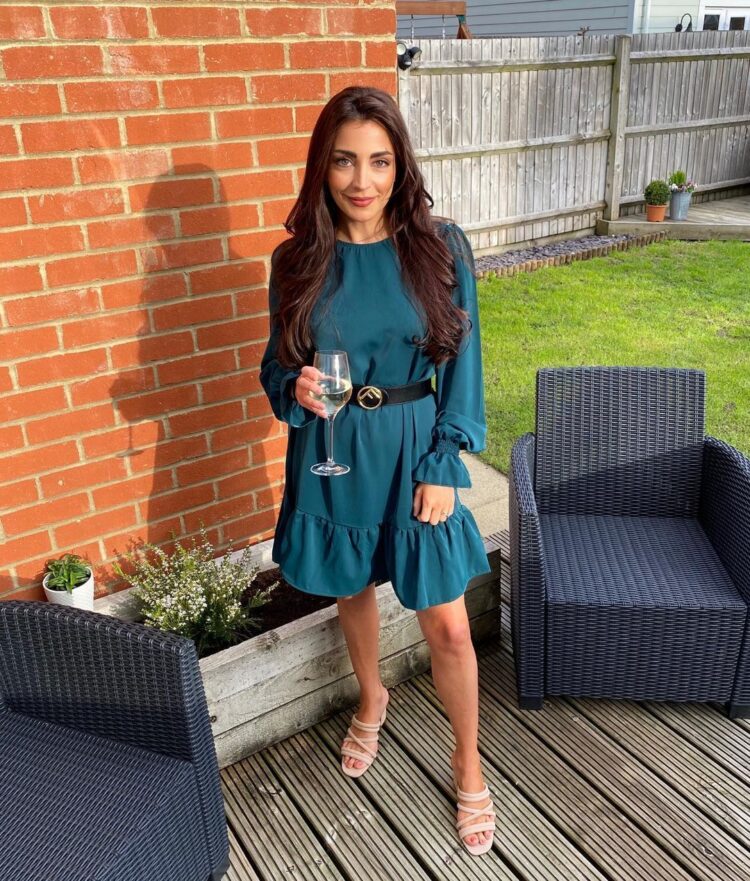 nikki runeckles feet 2