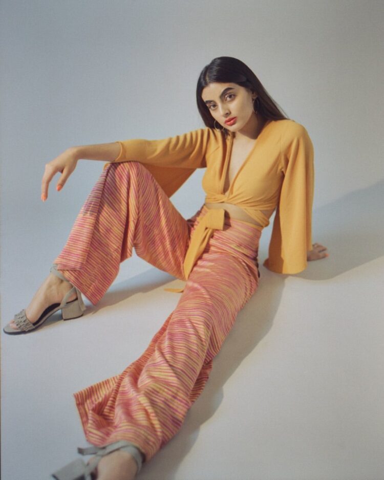 nikkita chadha feet 5