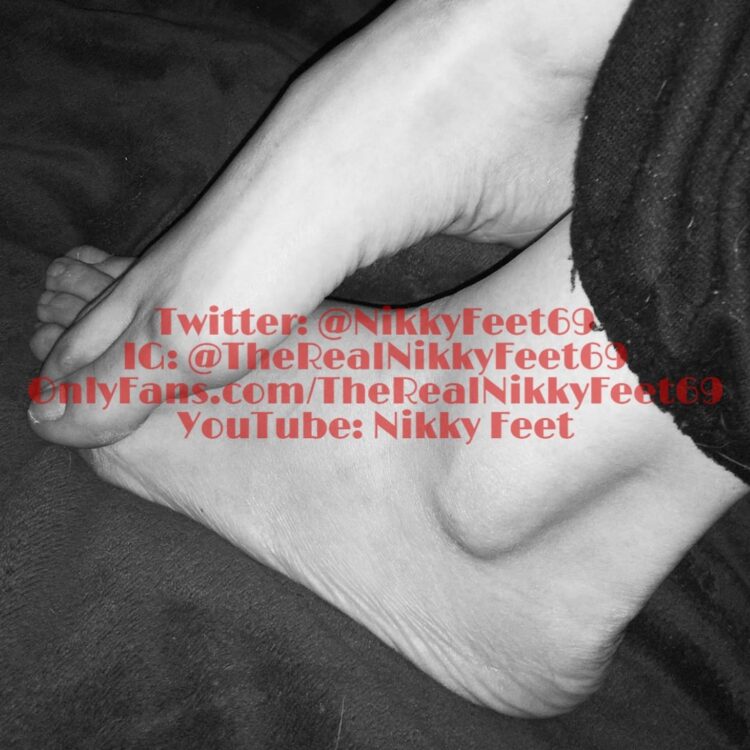 nikly feet