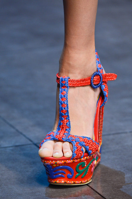 nikoleta lozanova feet 5