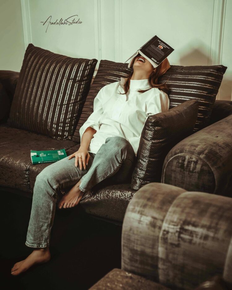 niloofar irani feet 2