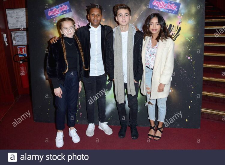 nilusi nissanka feet 3